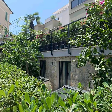 Apartment Loft Rooftop Garden By The Artspace Opatija