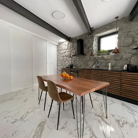 Apartment Loft Rooftop Garden By The Artspace Opatija